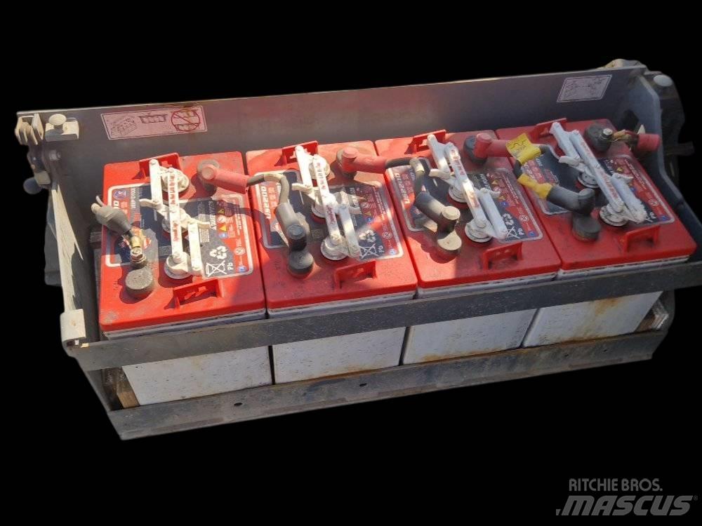 SkyJack SJ III 3215 Škaraste platforme