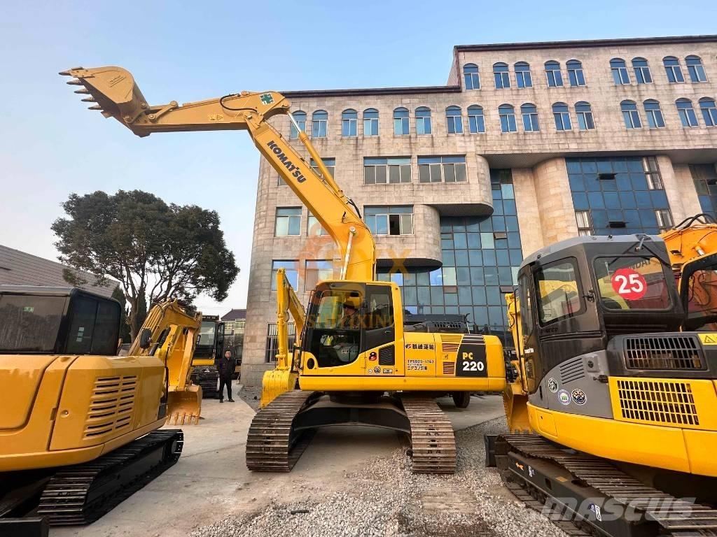 Komatsu PC 220-8 Bageri gusjeničari