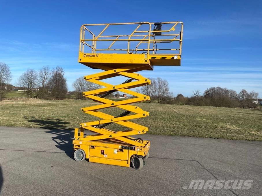 Haulotte Compact 12 Škaraste platforme