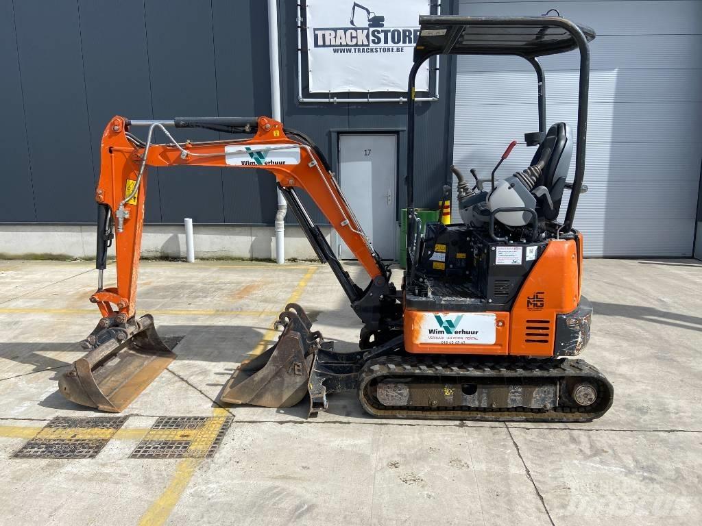 Hitachi ZX 19 U-6 Mini bageri <7t