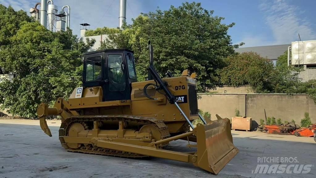 CAT D 7 G LGP Buldožeri gusjeničari