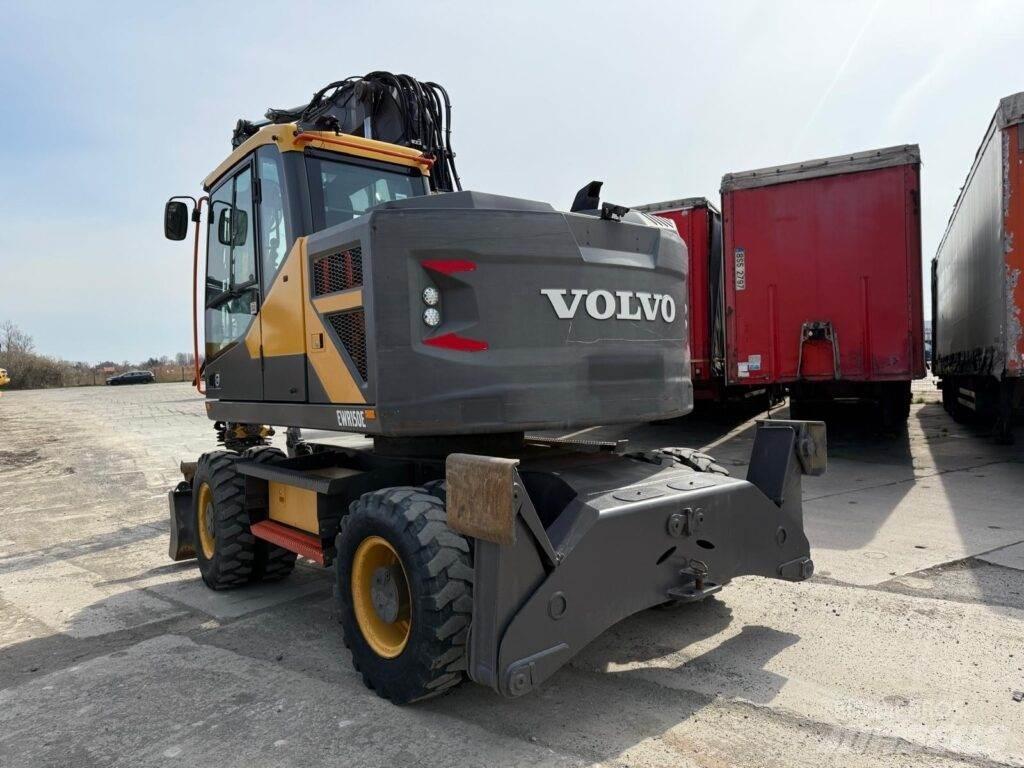 Volvo EWR150E Bageri na kotačima