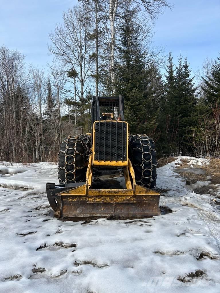 John Deere 640 D Skideri