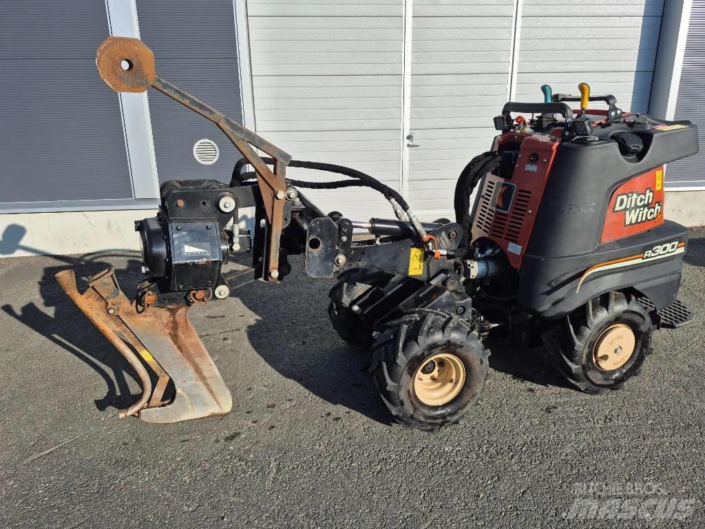 Ditch Witch R300 Rovokopači freze za kanale Trenčeri