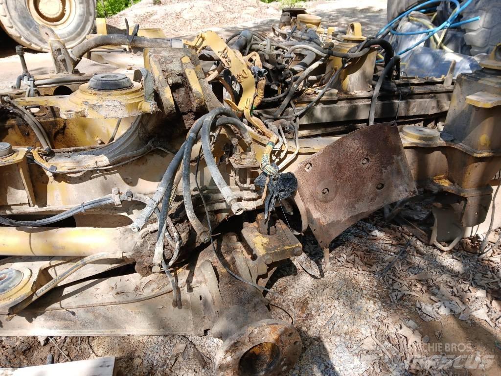 CAT 730 Zglobni demperi