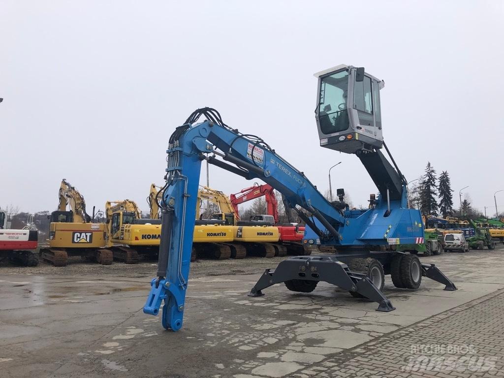 Fuchs MHL 320 Bageri za manipuliranje materijalom / otpadom