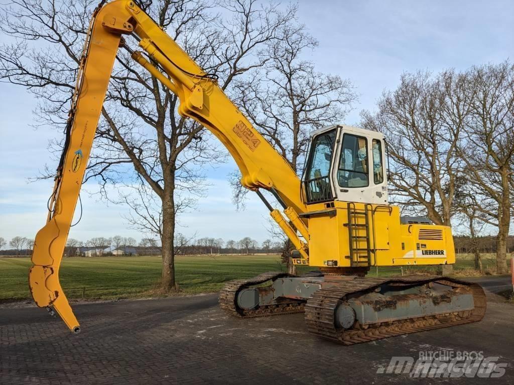 Liebherr 924 EW Bageri za manipuliranje materijalom / otpadom