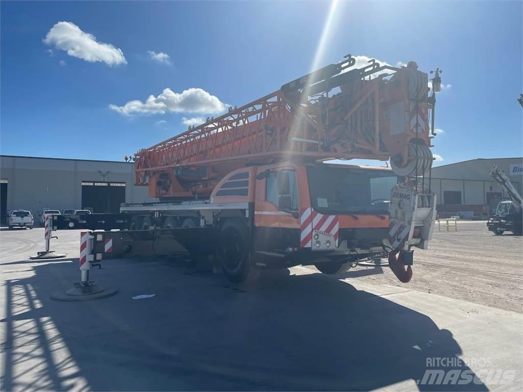 Demag AC 250-5 Rabljene dizalice za težak teren