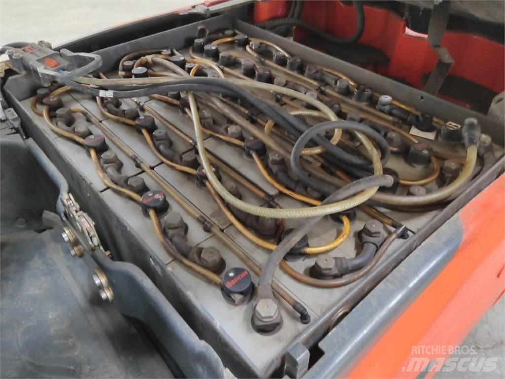 Linde E16-02 Električni viličari
