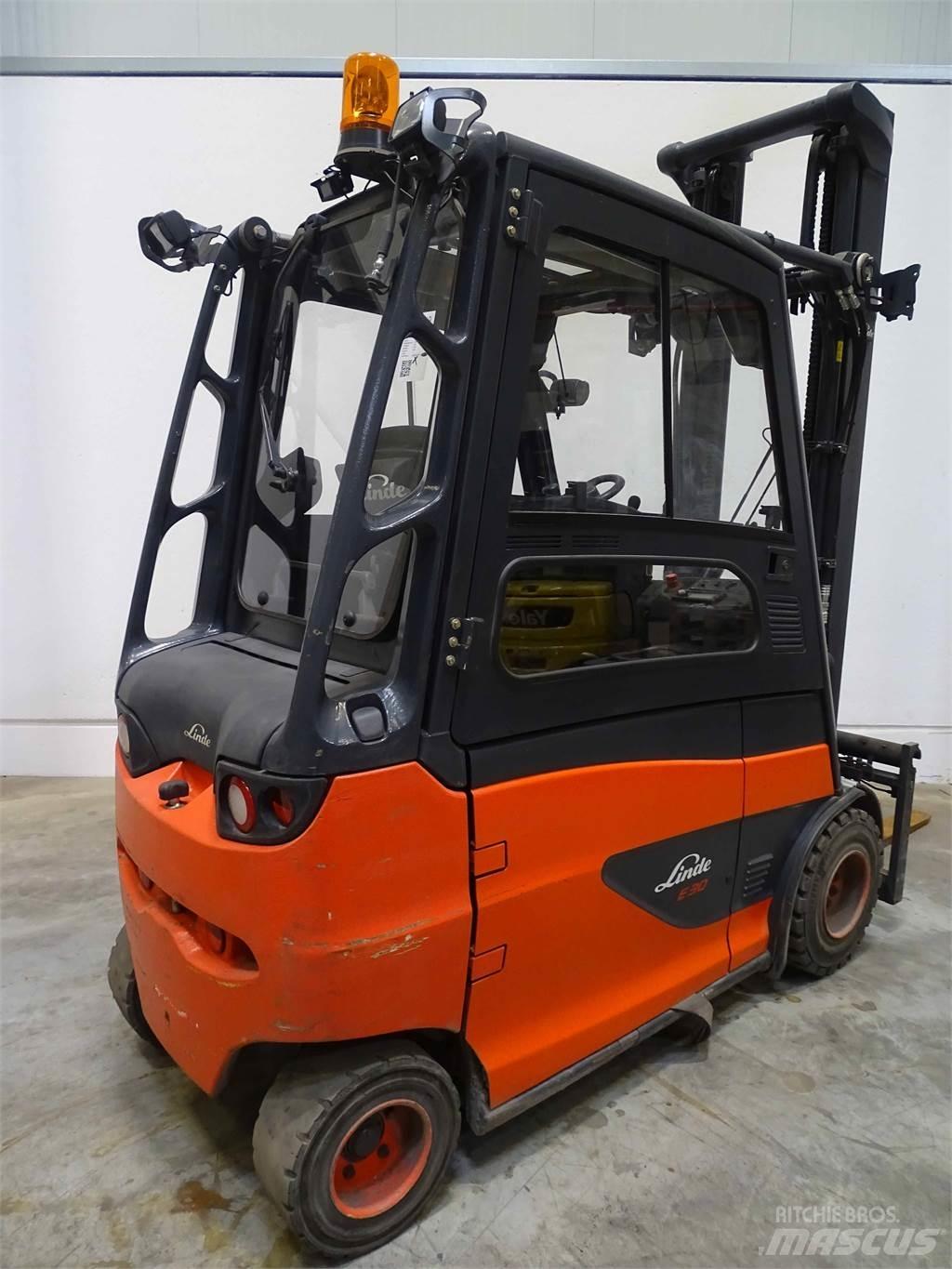 Linde E30 Električni viličari