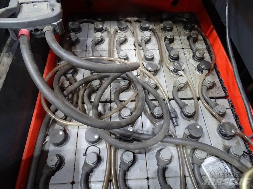 Linde V10 Visokopodizni komisioni viličar