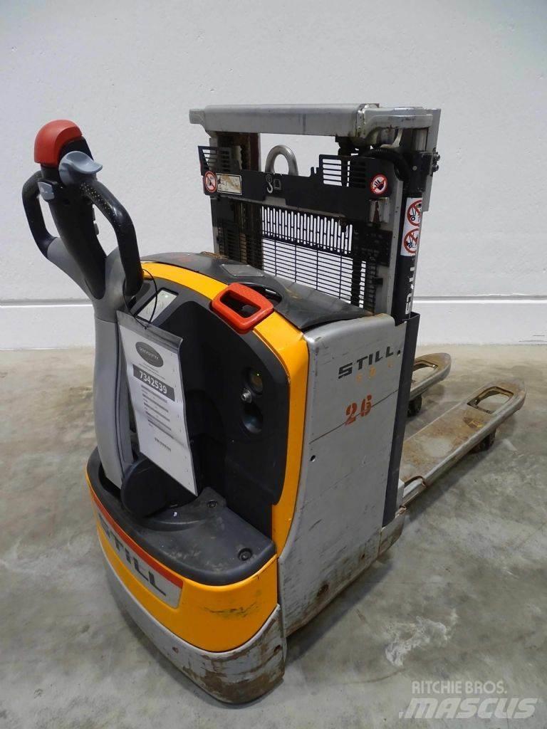 Still EXD18L Ručni električni viličar