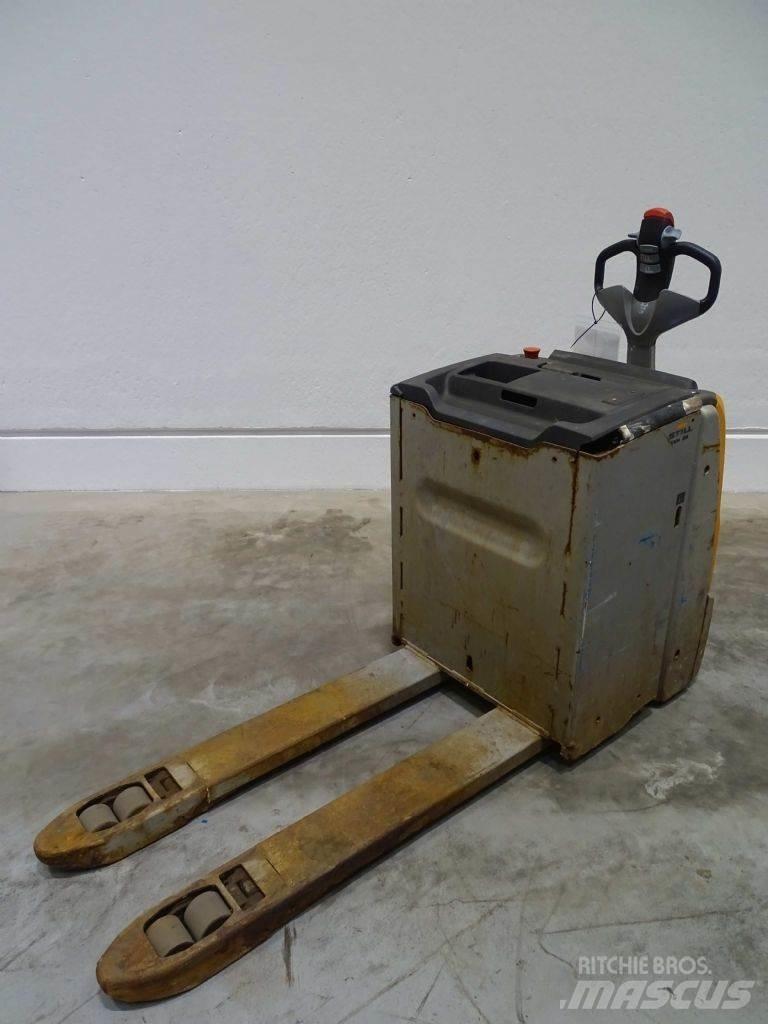 Still EXH25 Nisko podizni električni viličar