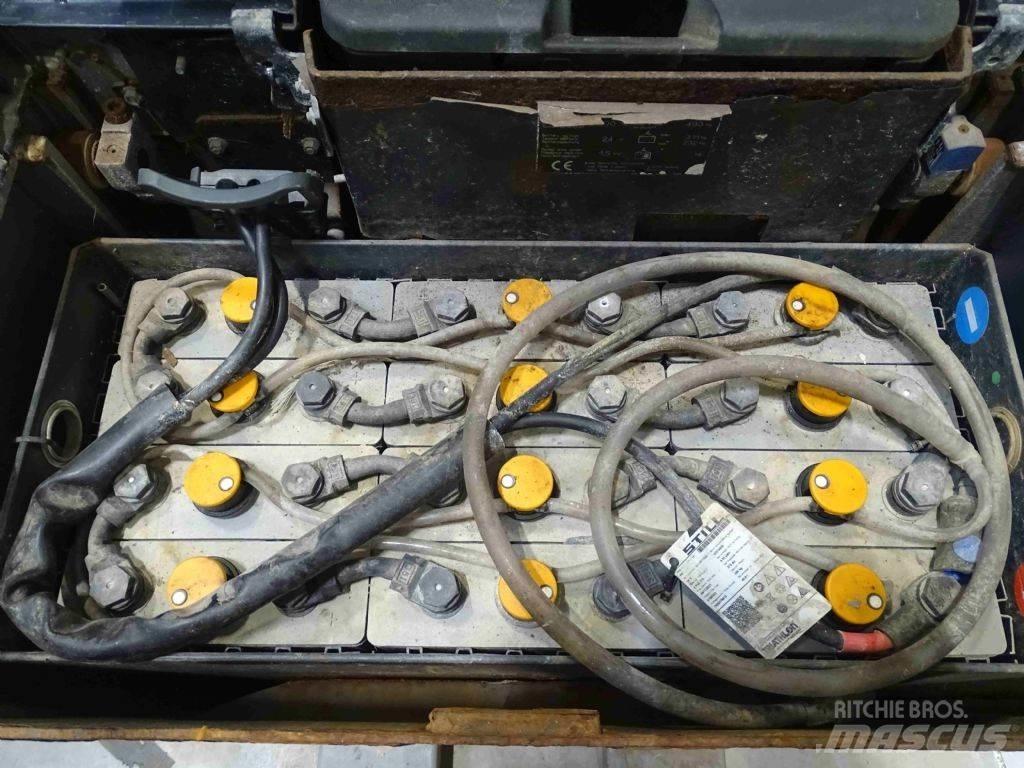 Still EXH25 Nisko podizni električni viličar