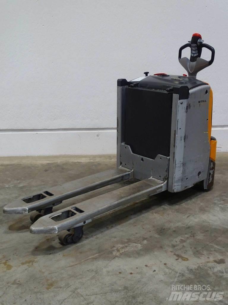 Still EXU-H20 Ručni električni viličar