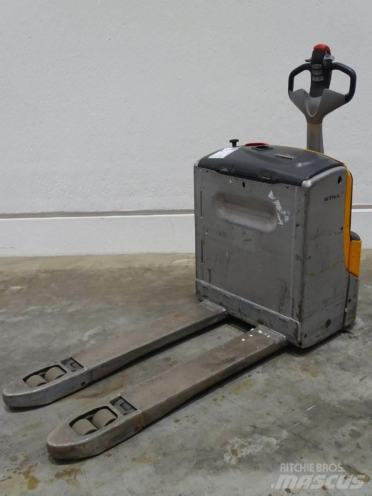 Still EXU16 Nisko podizni električni viličar
