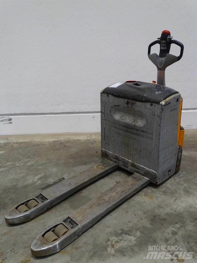 Still EXU16 Nisko podizni električni viličar