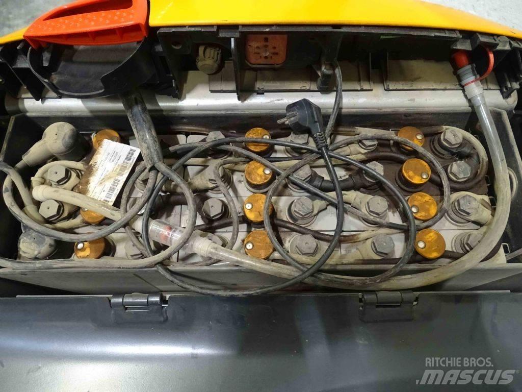 Still EXU16 Nisko podizni električni viličar