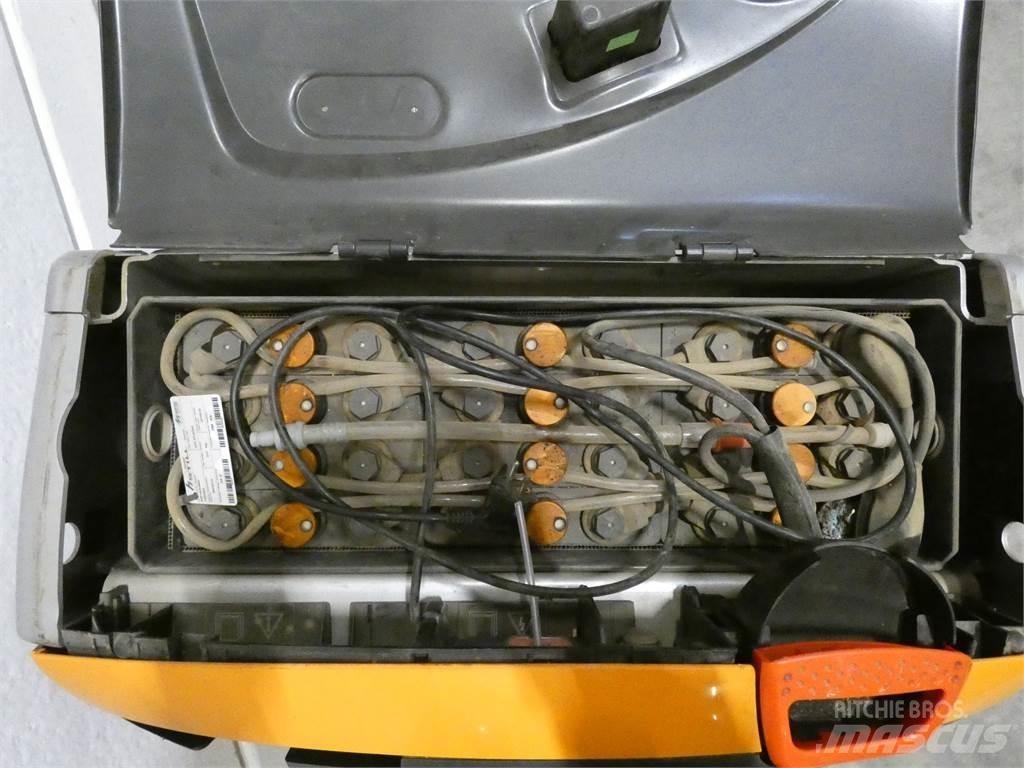Still EXU16 Nisko podizni električni viličar