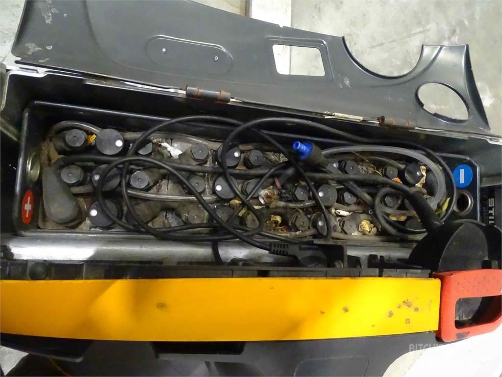 Still EXU16 Nisko podizni električni viličar