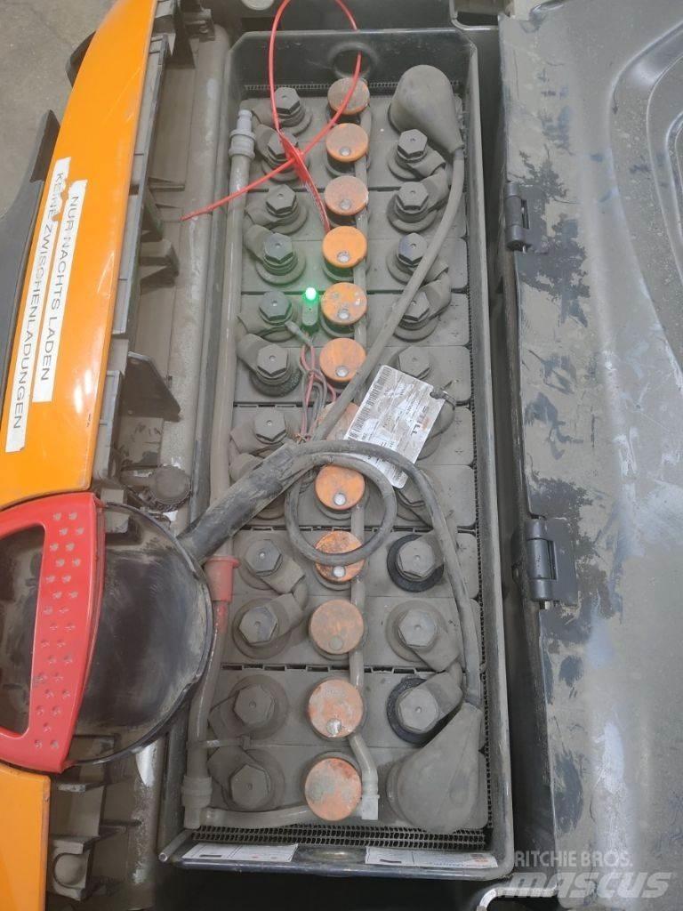Still EXU18 Nisko podizni električni viličar