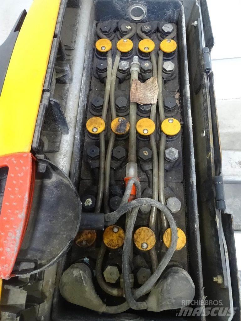Still EXU18 Nisko podizni električni viličar