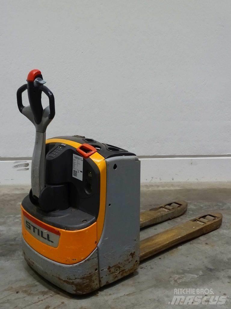 Still EXU18 Nisko podizni električni viličar