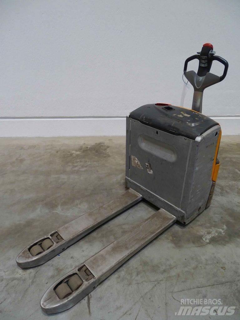 Still EXU20 Nisko podizni električni viličar