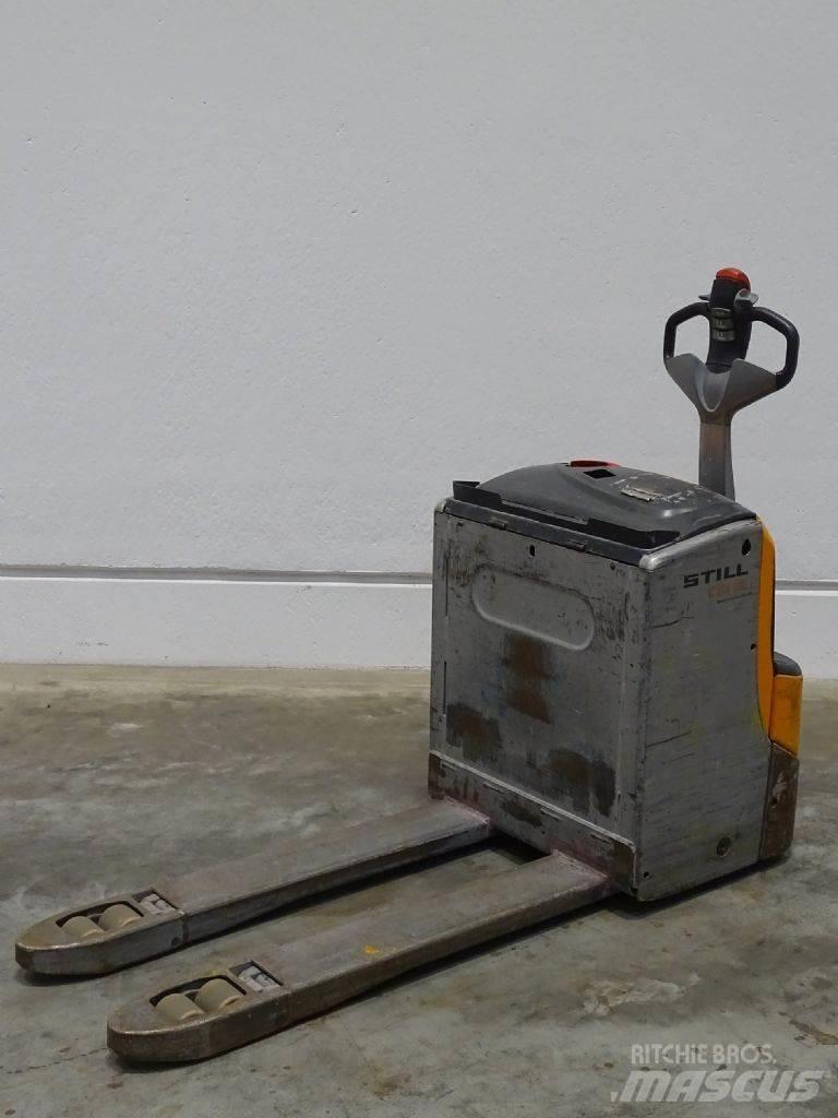 Still EXU22 Nisko podizni električni viličar