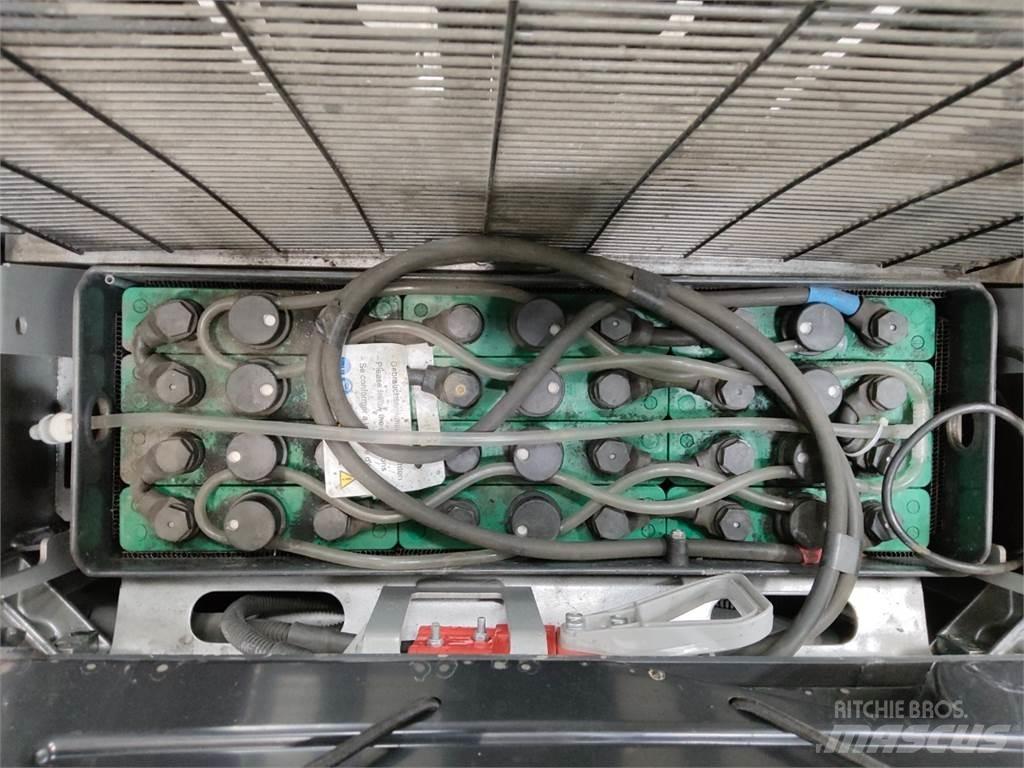 Still EXV-SF14 Ručni električni viličar