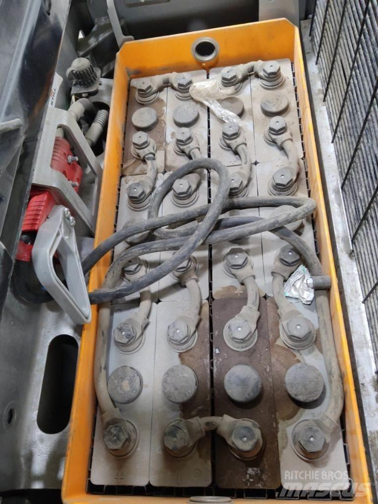 Still EXV-SF16 Ručni električni viličar