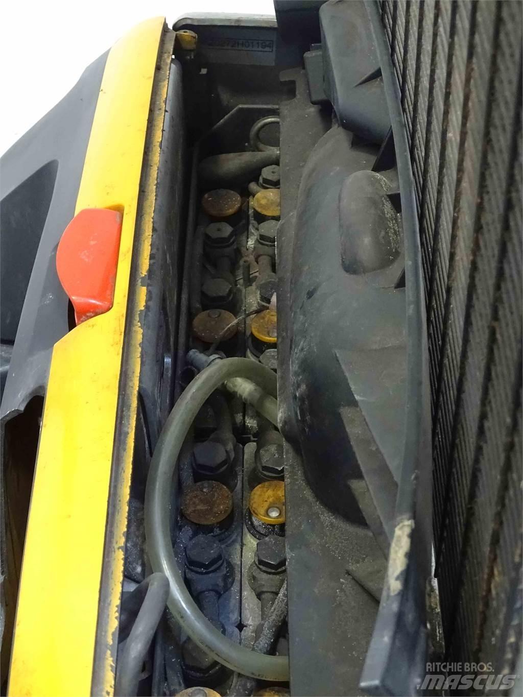 Still EXV12 Ručni električni viličar
