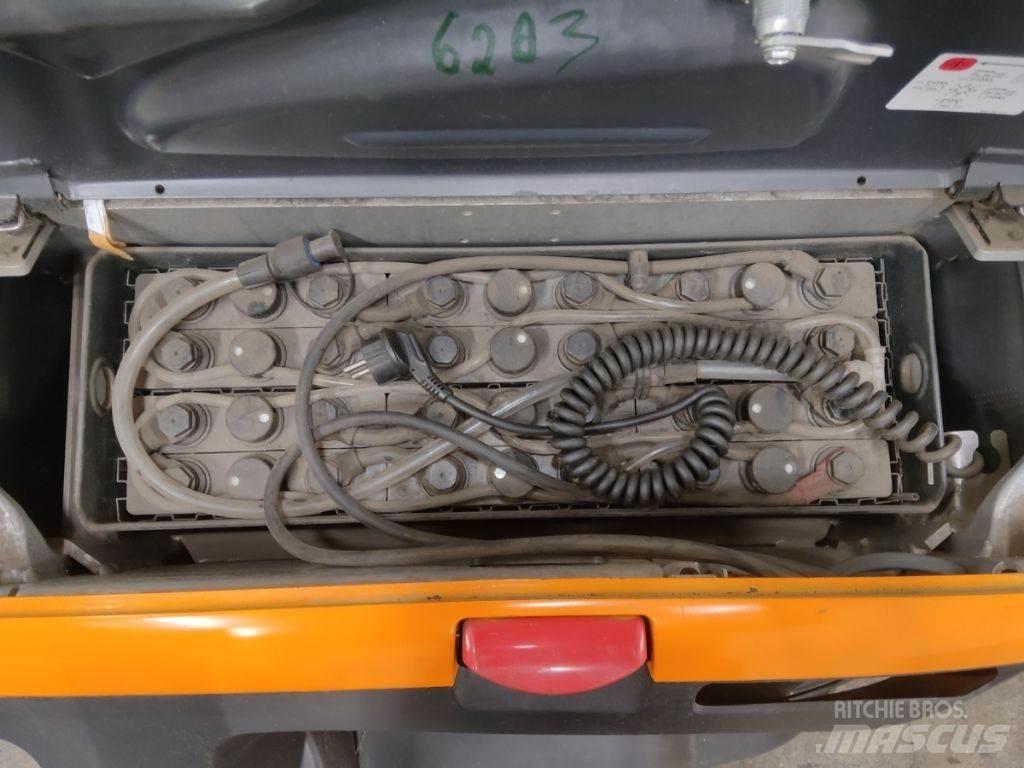 Still EXV14C Ručni električni viličar