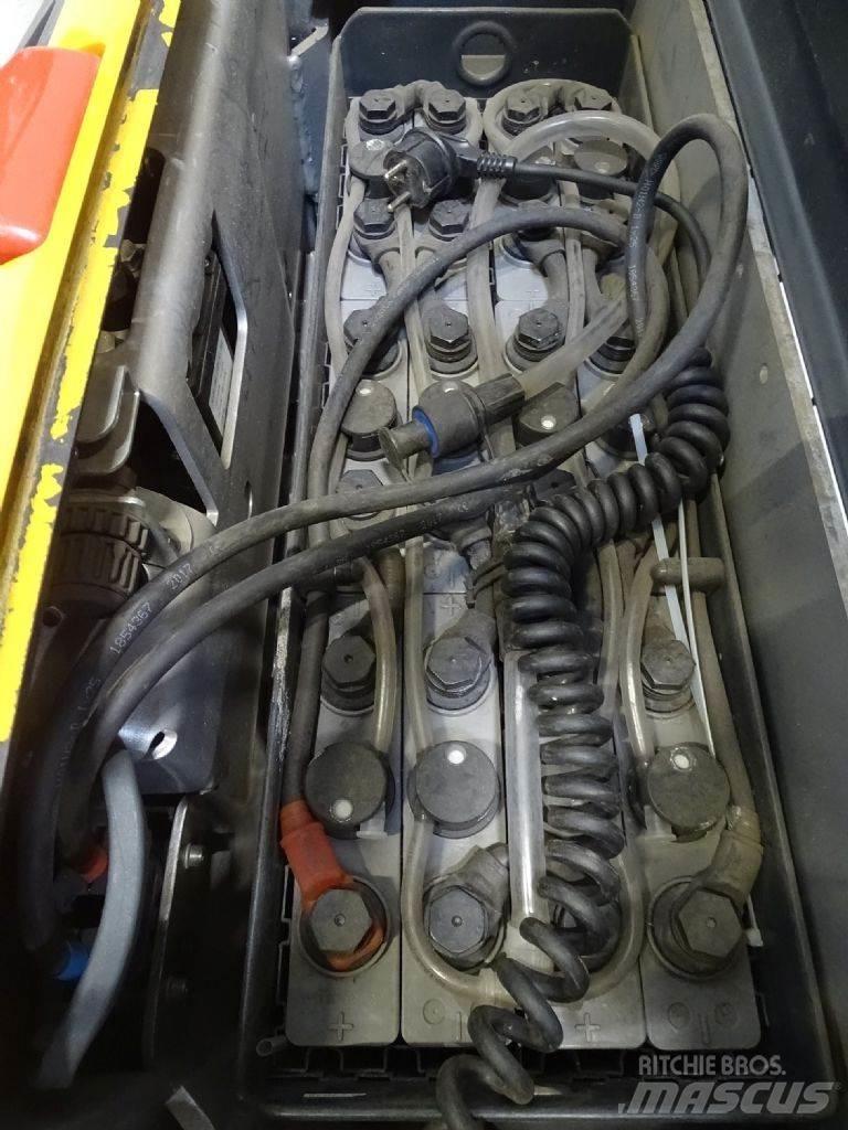 Still EXV14C Ručni električni viličar