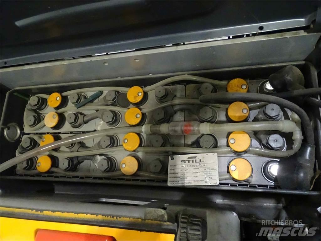 Still EXV14C Ručni električni viličar