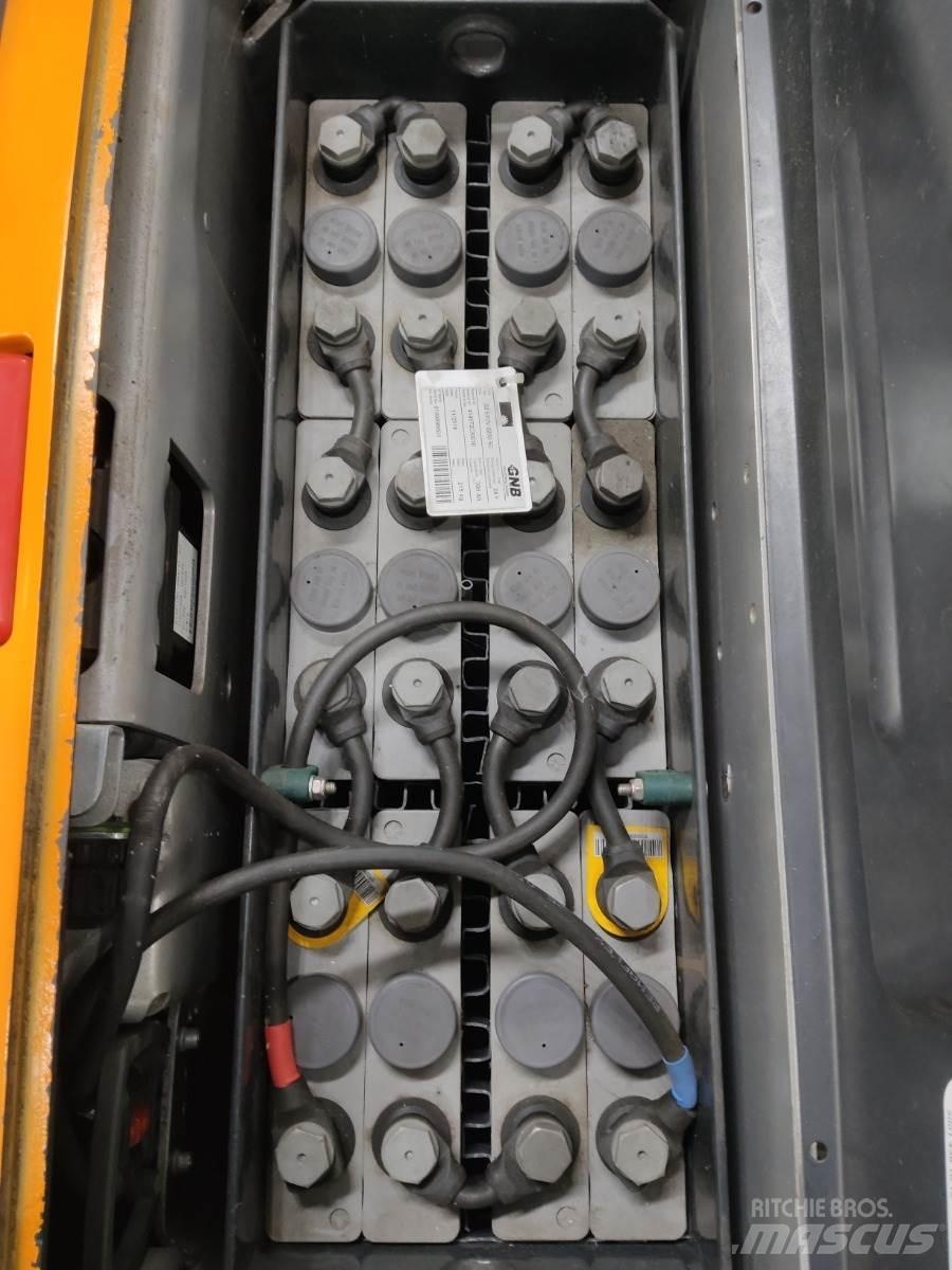 Still EXV14C Ručni električni viličar