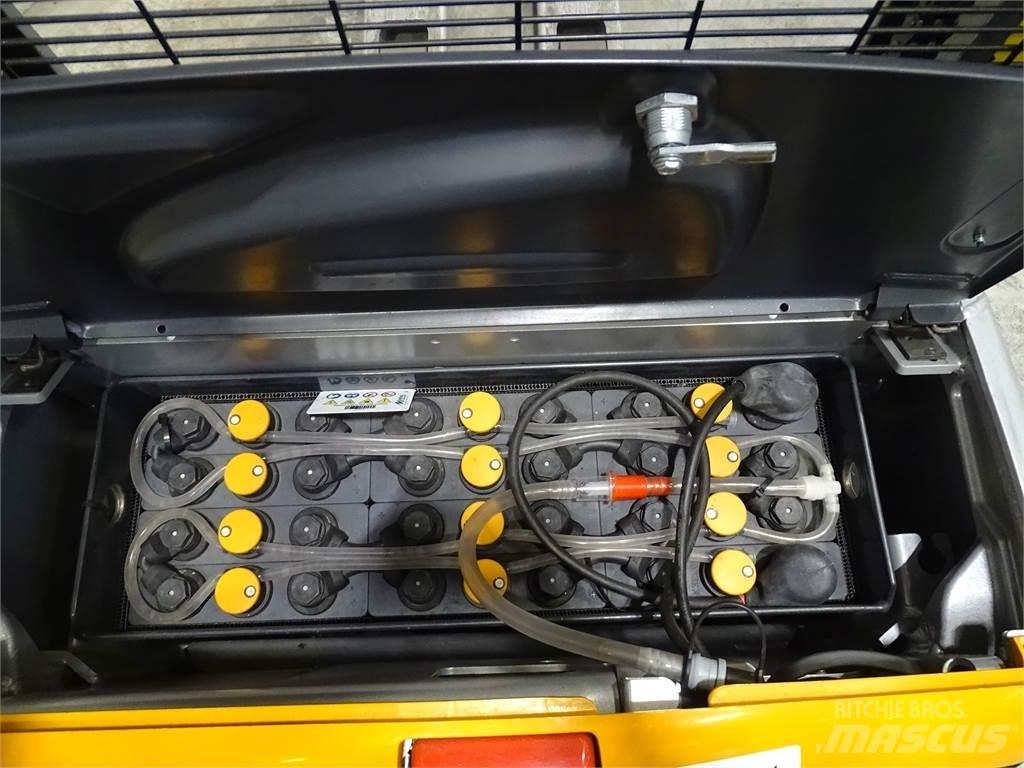 Still EXV14C Ručni električni viličar