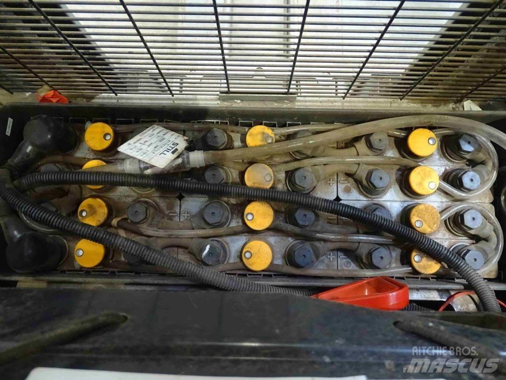 Still EXV16 Ručni električni viličar