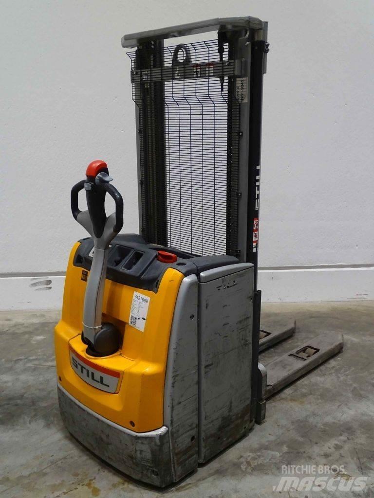 Still EXV16 Ručni električni viličar