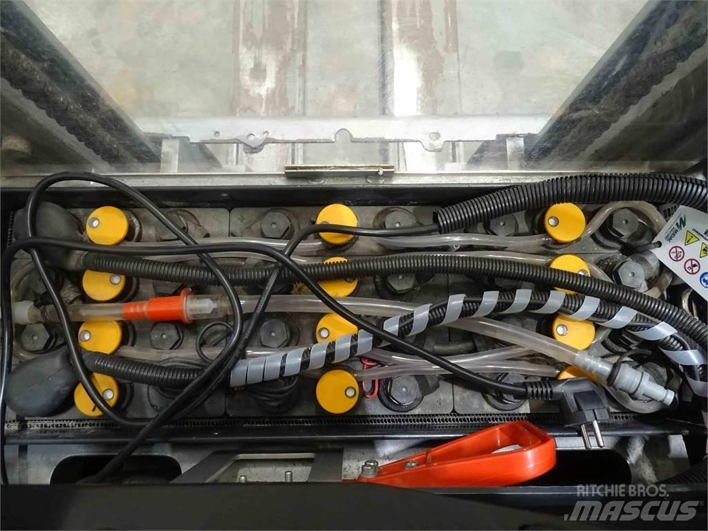 Still EXV16 Ručni električni viličar