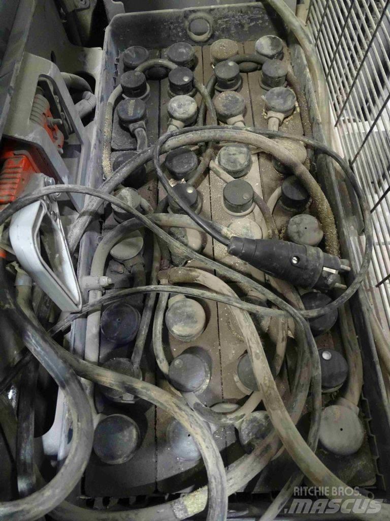 Still EXV20I Ručni električni viličar