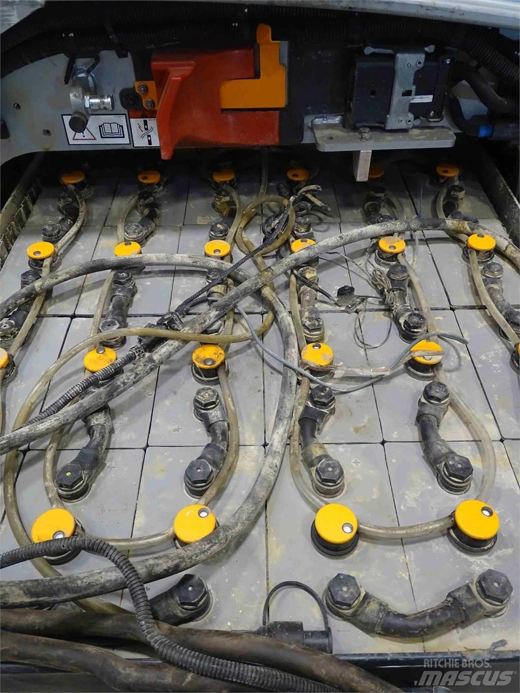 Still RX20-20L Električni viličari