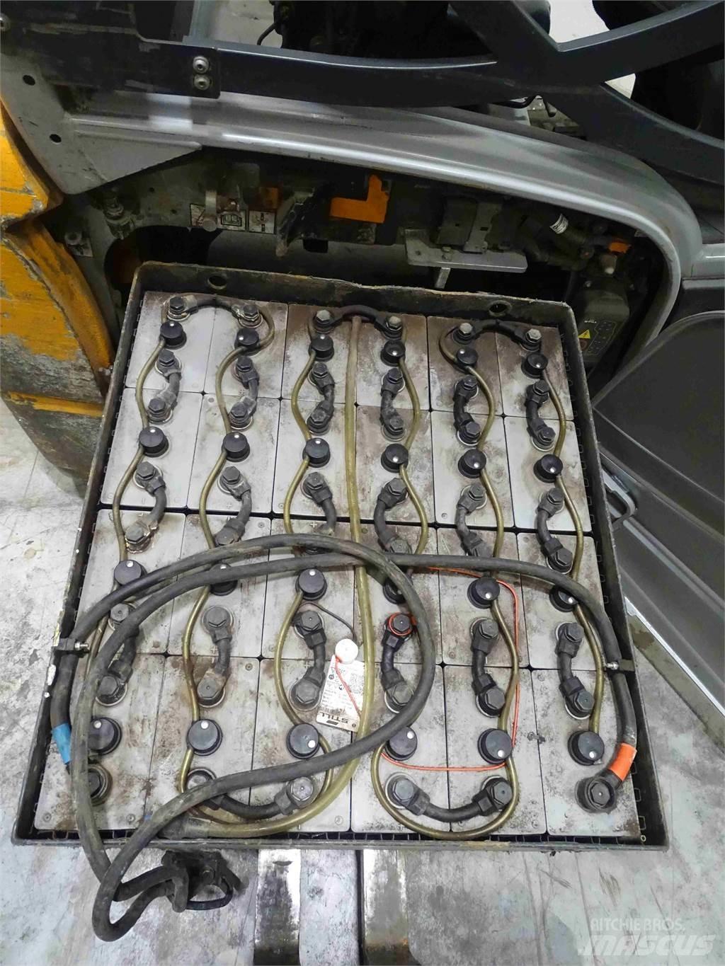 Still RX20-20L Električni viličari