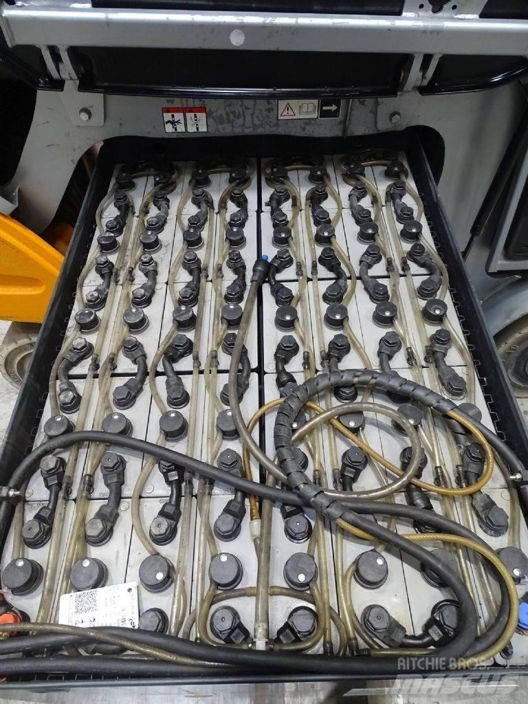 Still RX60-25 Električni viličari