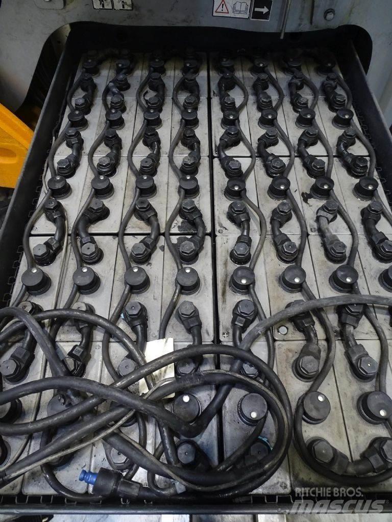 Still RX60-25/600 Električni viličari