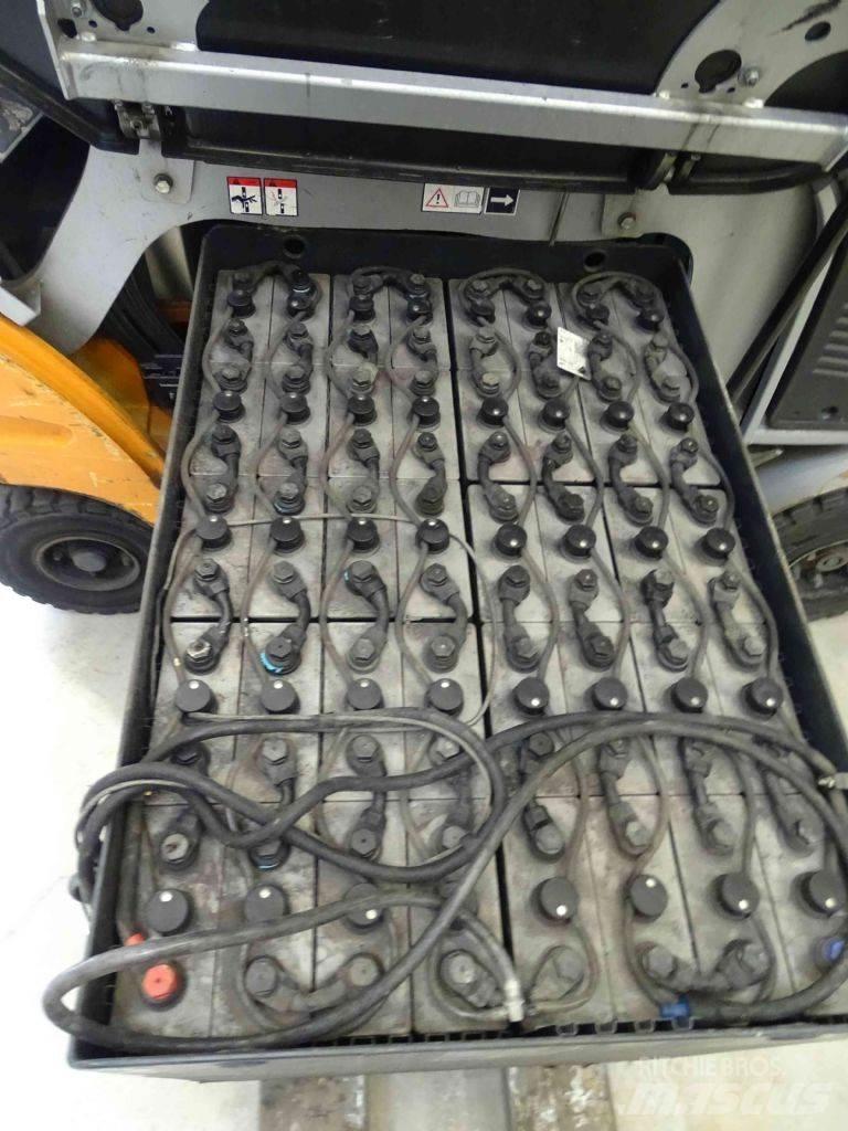 Still RX60-25/600 Električni viličari