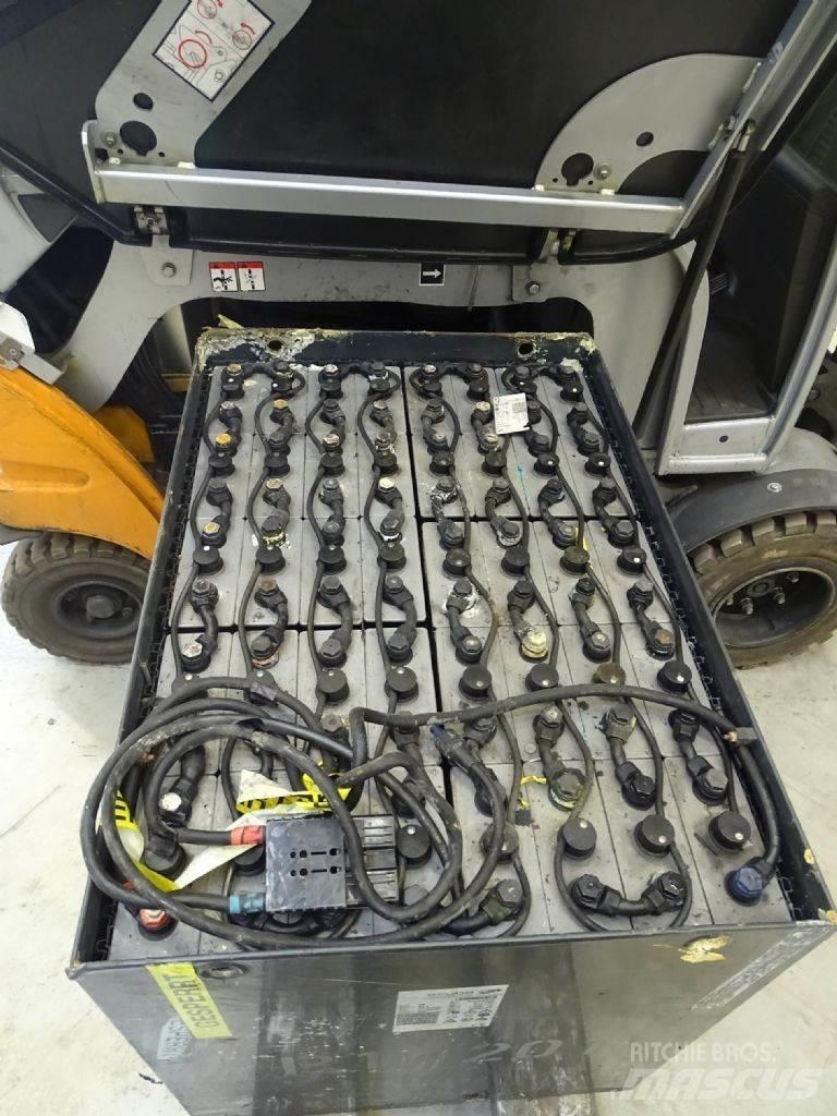 Still RX60-25/600 Električni viličari