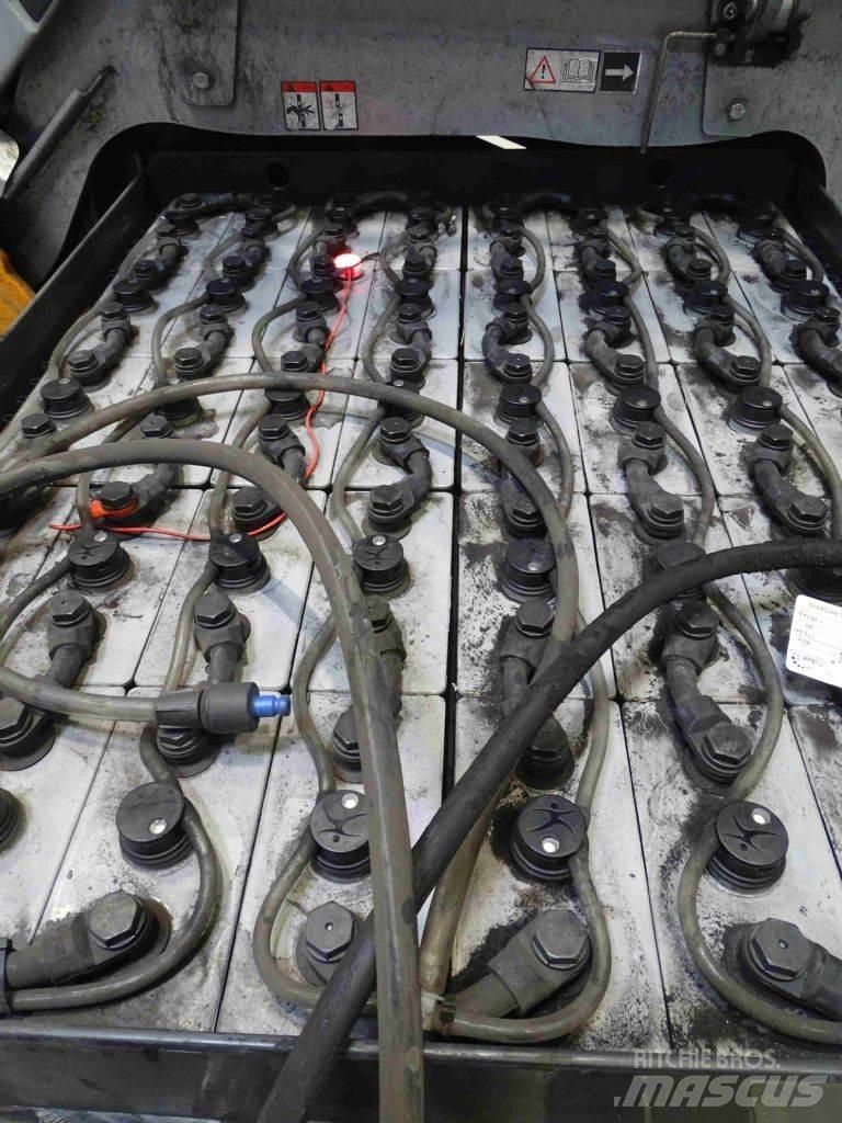Still RX60-25L Električni viličari