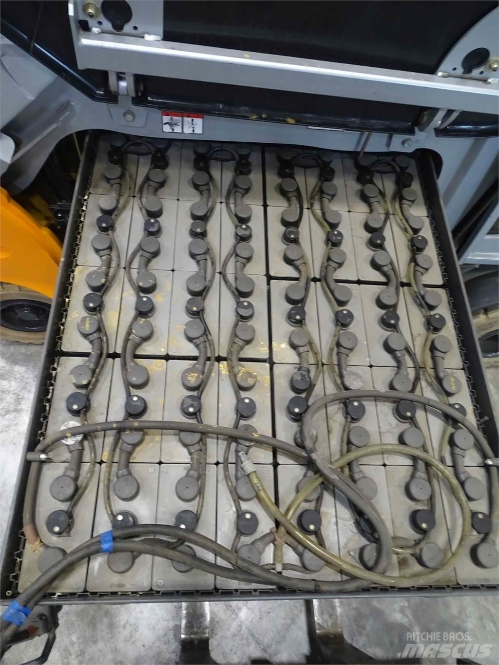 Still RX60-25L Električni viličari
