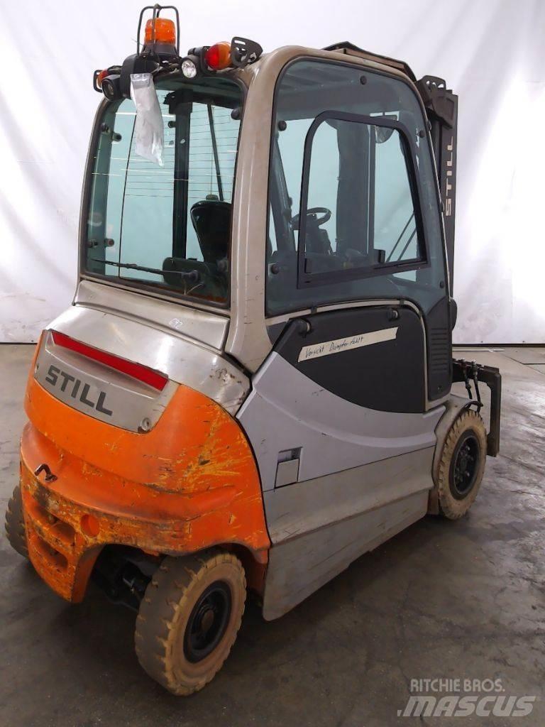 Still RX60-30L Električni viličari